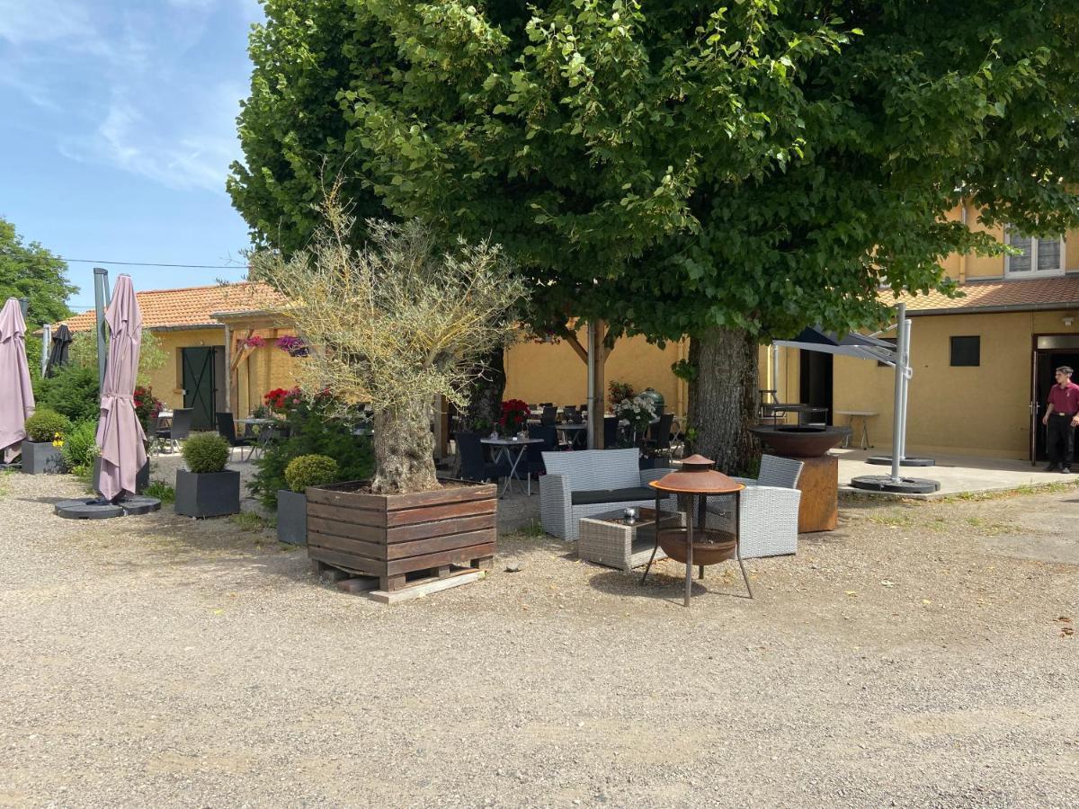 Logis L'Auberge Du Gros Silly-sur-Nied Экстерьер фото