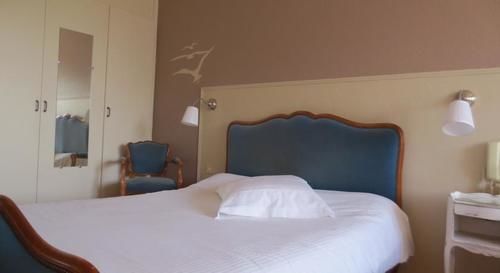 Logis L'Auberge Du Gros Silly-sur-Nied Экстерьер фото