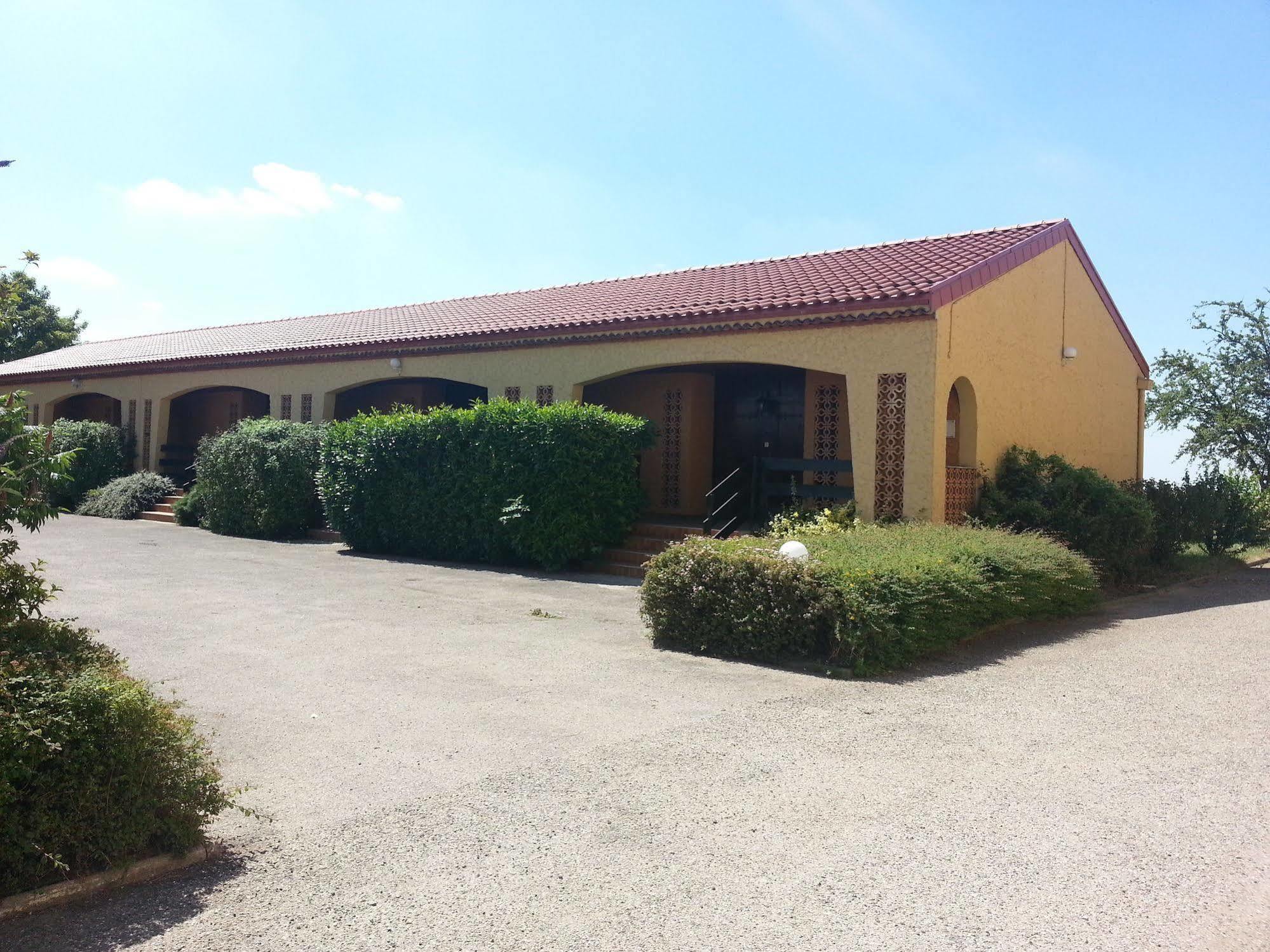 Logis L'Auberge Du Gros Silly-sur-Nied Экстерьер фото