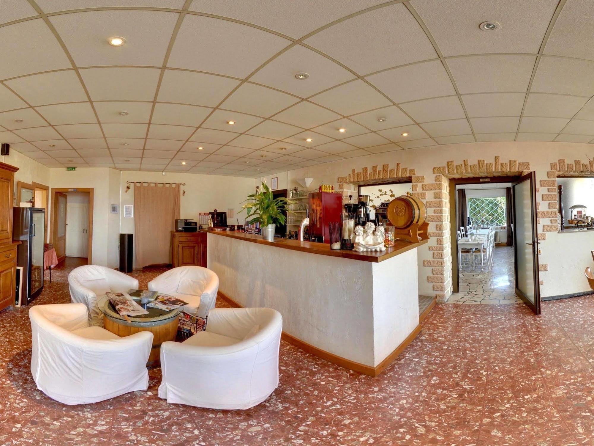 Logis L'Auberge Du Gros Silly-sur-Nied Экстерьер фото